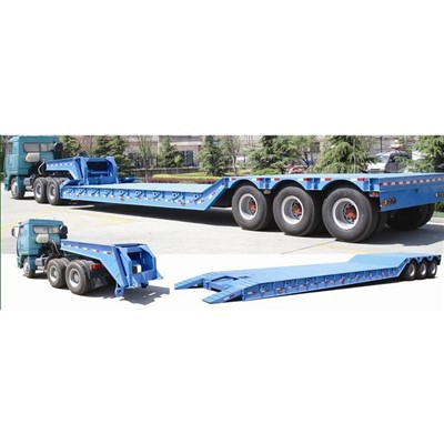 Odnímatelný přívěs s husím krkem